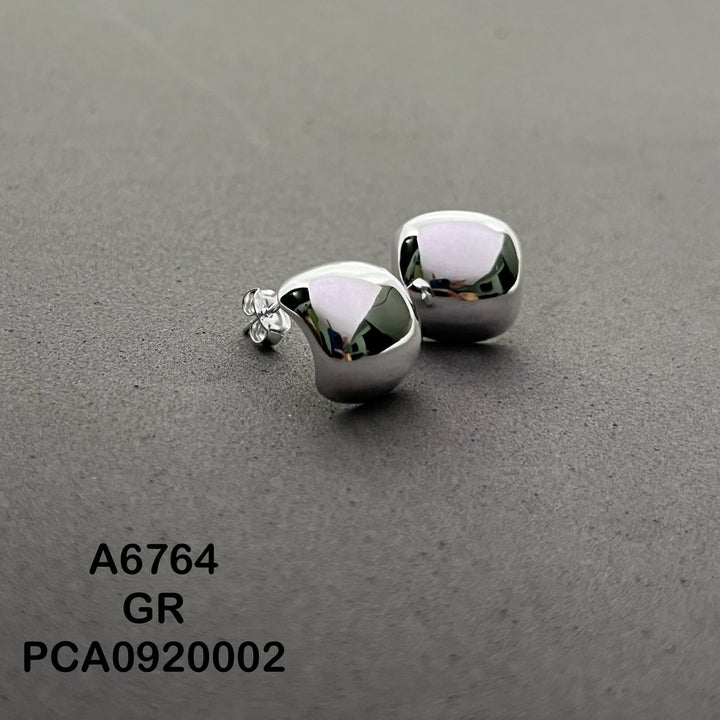 A6764 ARETE  LISO EN GOTA