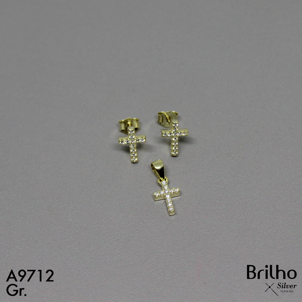 T1N106 JUEGO CRUZ MINI DORADA